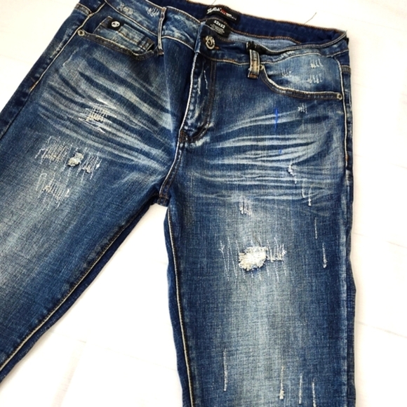 Men's Vintage Blue Wash Distressed Denim Jeans - Skinny Fit - Picture 4 of 11